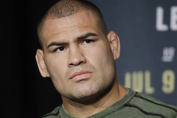 前UFC冠軍Cain Velasquez被判五年監禁 - News for Chinese － 舊金山灣區No.1免費華人社區報紙